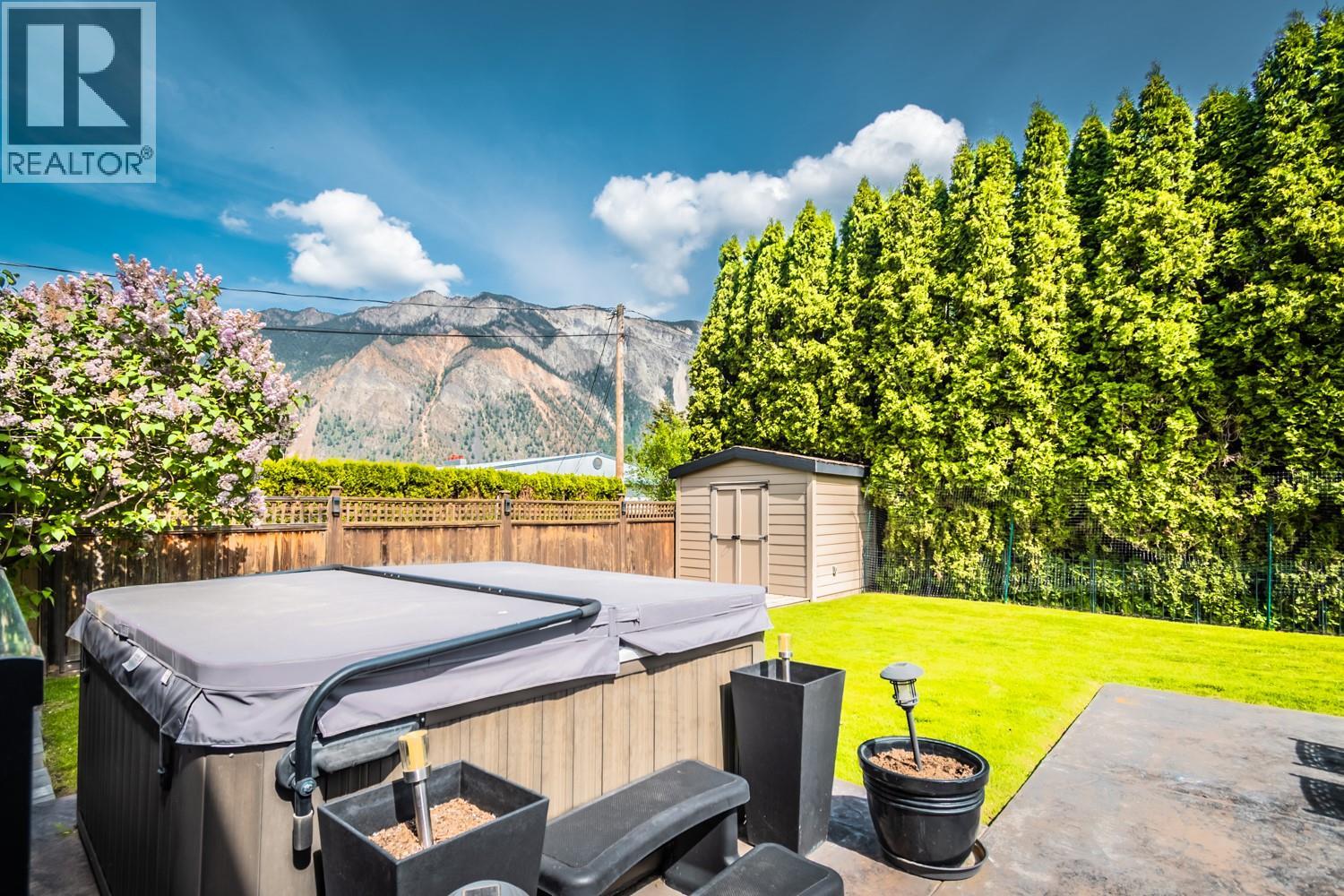 692 Summers Street, Lillooet, British Columbia  V0K 1V0 - Photo 57 - 10381333