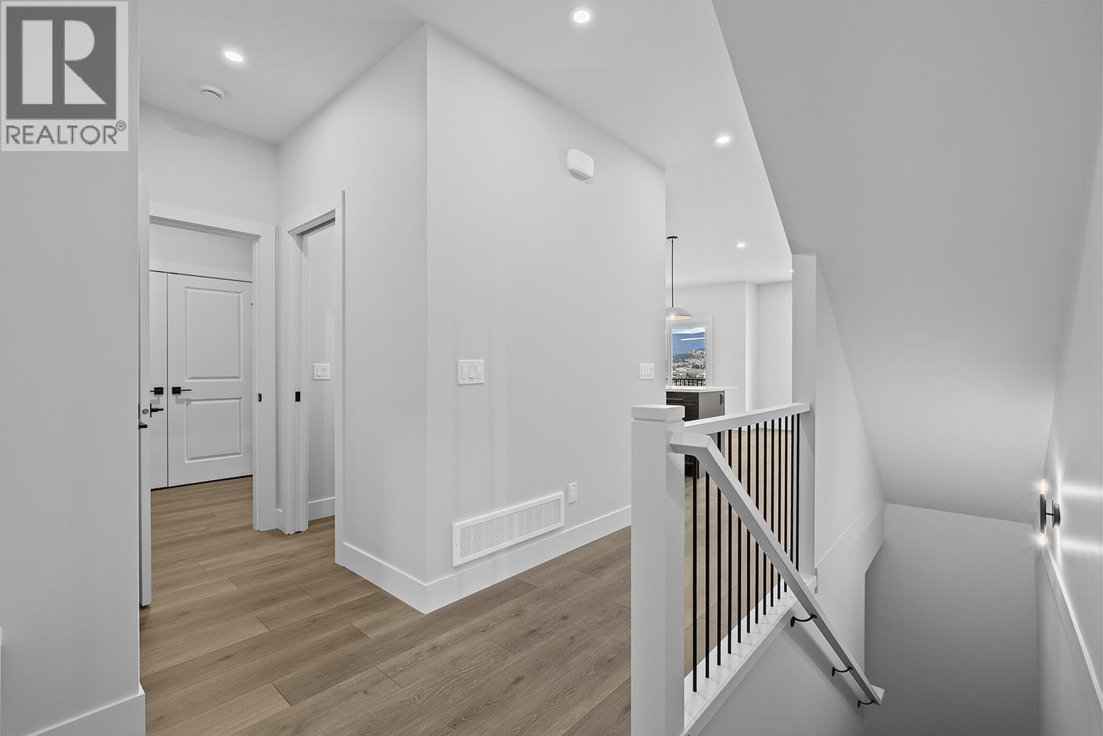 369 Arrowleaf Rise, Coldstream, British Columbia  V1B 0B5 - Photo 13 - 10381140