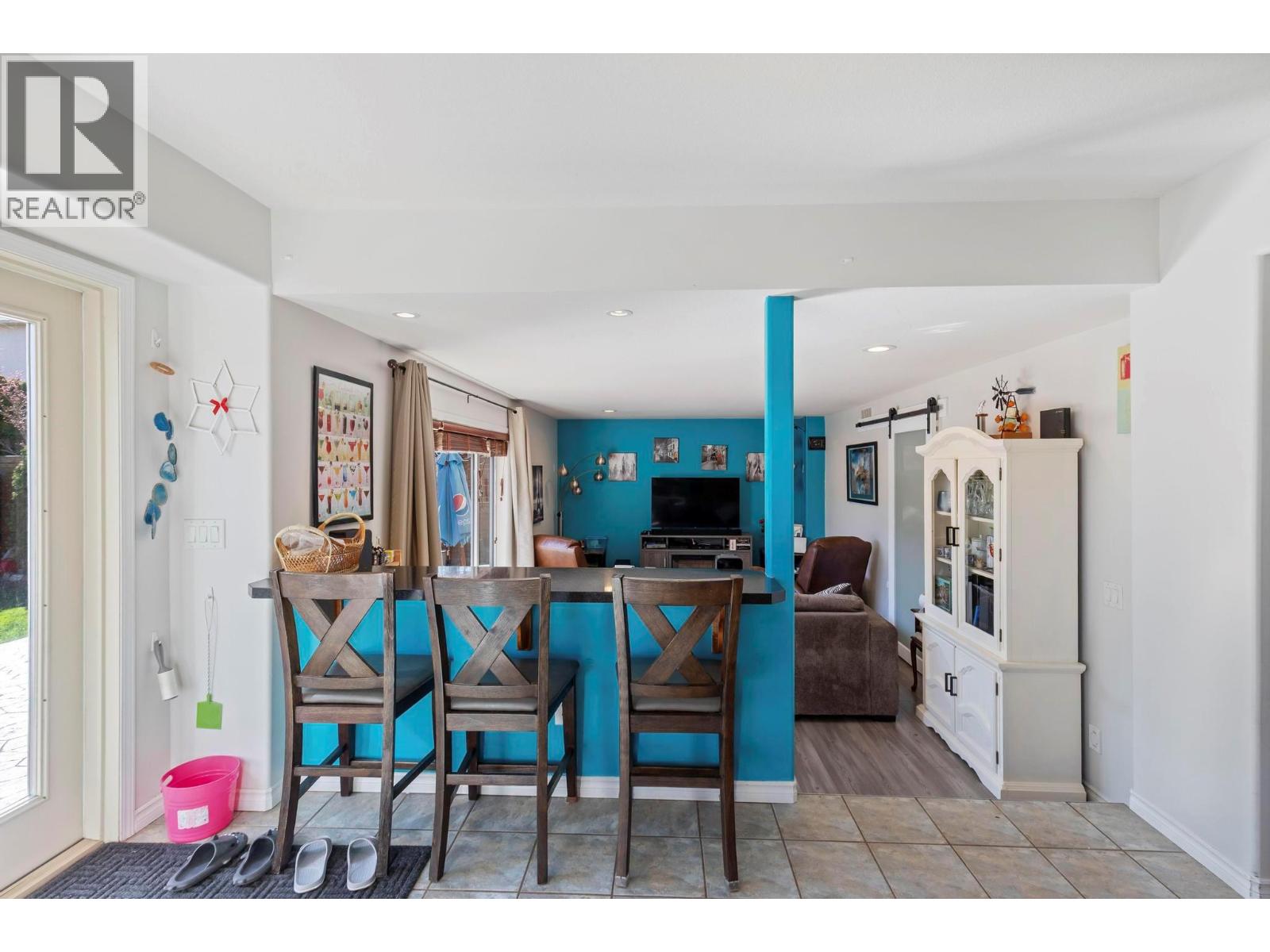 4945 South Ridge Drive, Kelowna, British Columbia  V1W 4Y2 - Photo 16 - 10381479