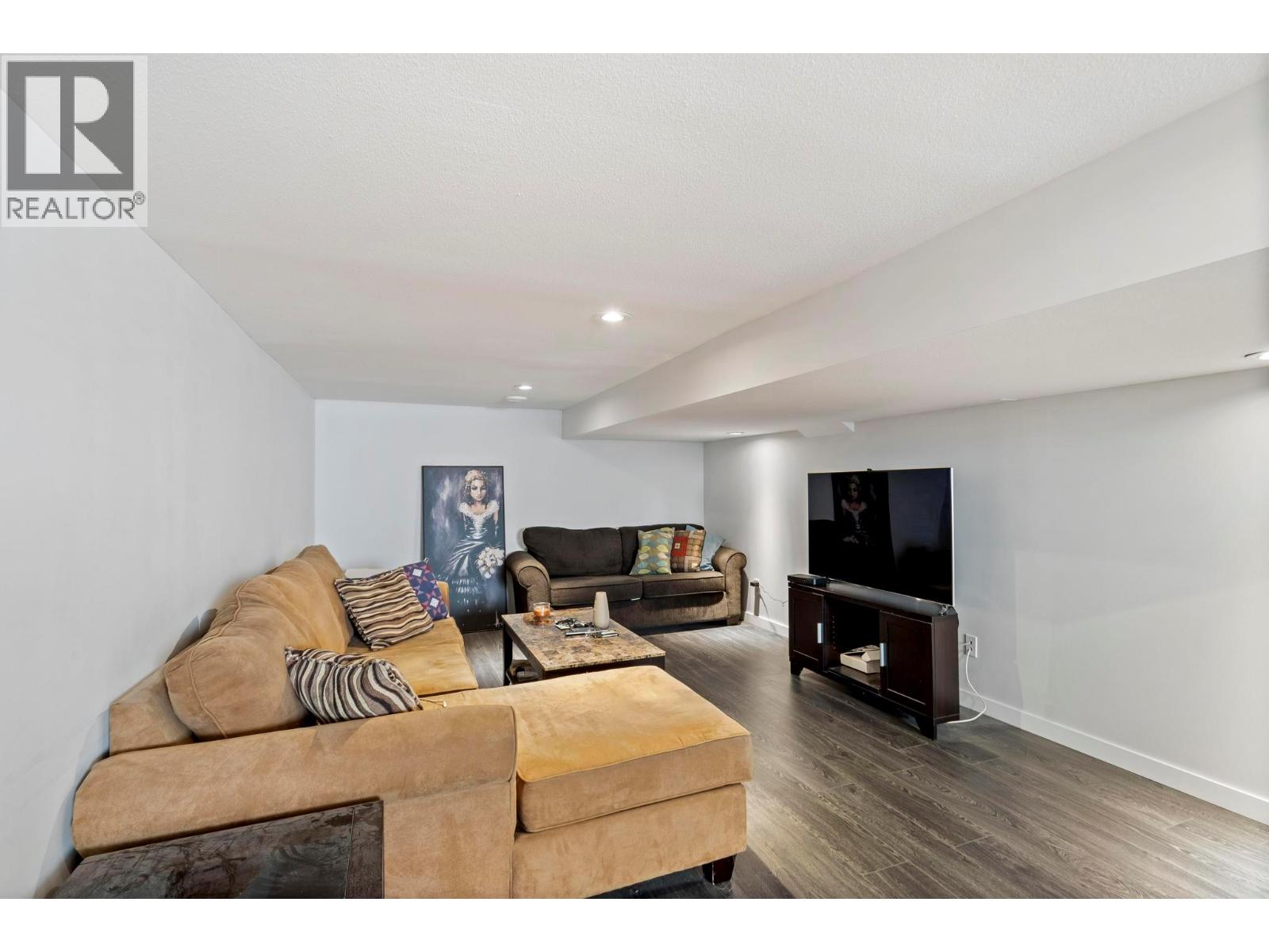 4945 South Ridge Drive, Kelowna, British Columbia  V1W 4Y2 - Photo 35 - 10381479