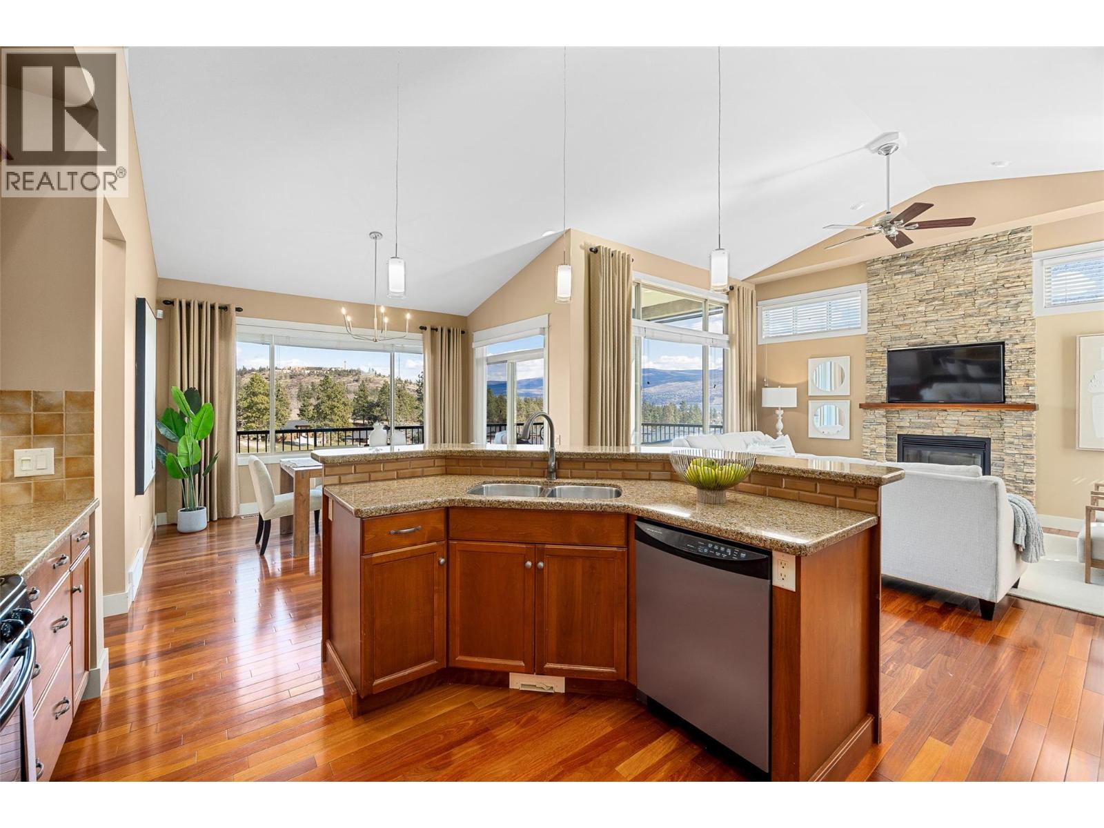 4124 Solana Place, Westbank, British Columbia  V4T 2Y9 - Photo 13 - 10381143