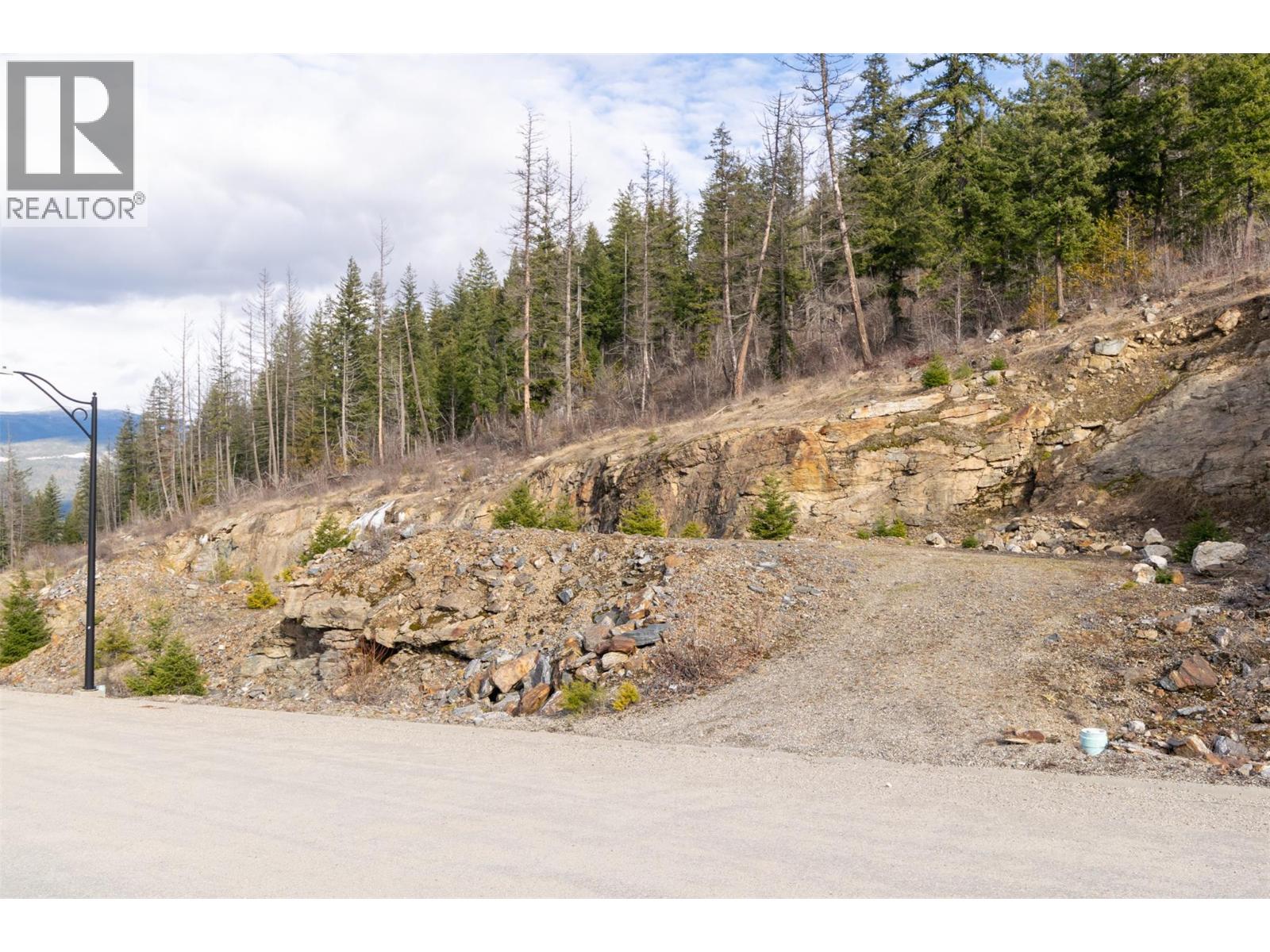 275 Bayview Drive, Sicamous, British Columbia  V0E 2V1 - Photo 12 - 10376879