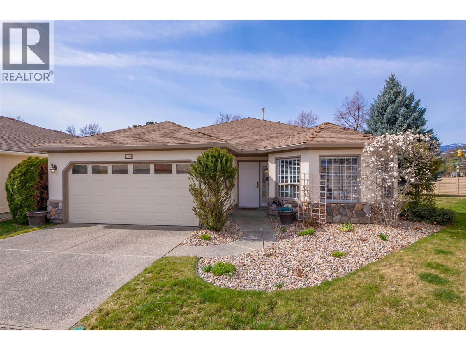 1201 Cameron Avenue Unit# 14, Kelowna, British Columbia  V1W 3R7 - Photo 1 - 10380767