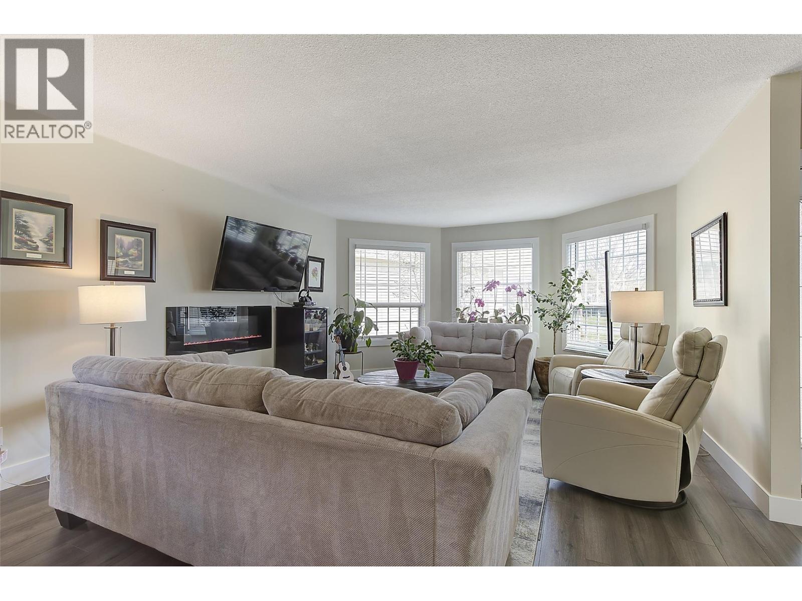 1201 Cameron Avenue Unit# 14, Kelowna, British Columbia  V1W 3R7 - Photo 3 - 10380767