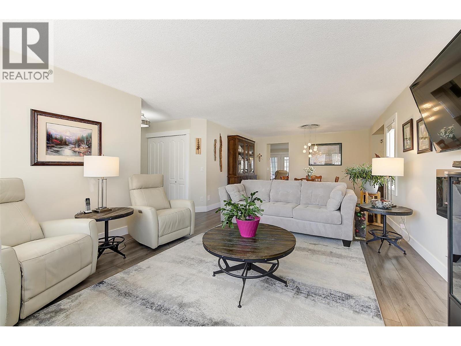 1201 Cameron Avenue Unit# 14, Kelowna, British Columbia  V1W 3R7 - Photo 4 - 10380767