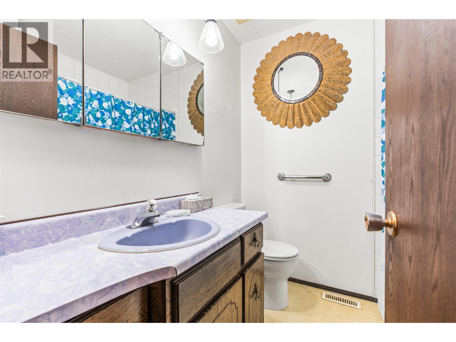 7905 Giles Drive, Coldstream, British Columbia  V1B 1G6 - Photo 22 - 10380564