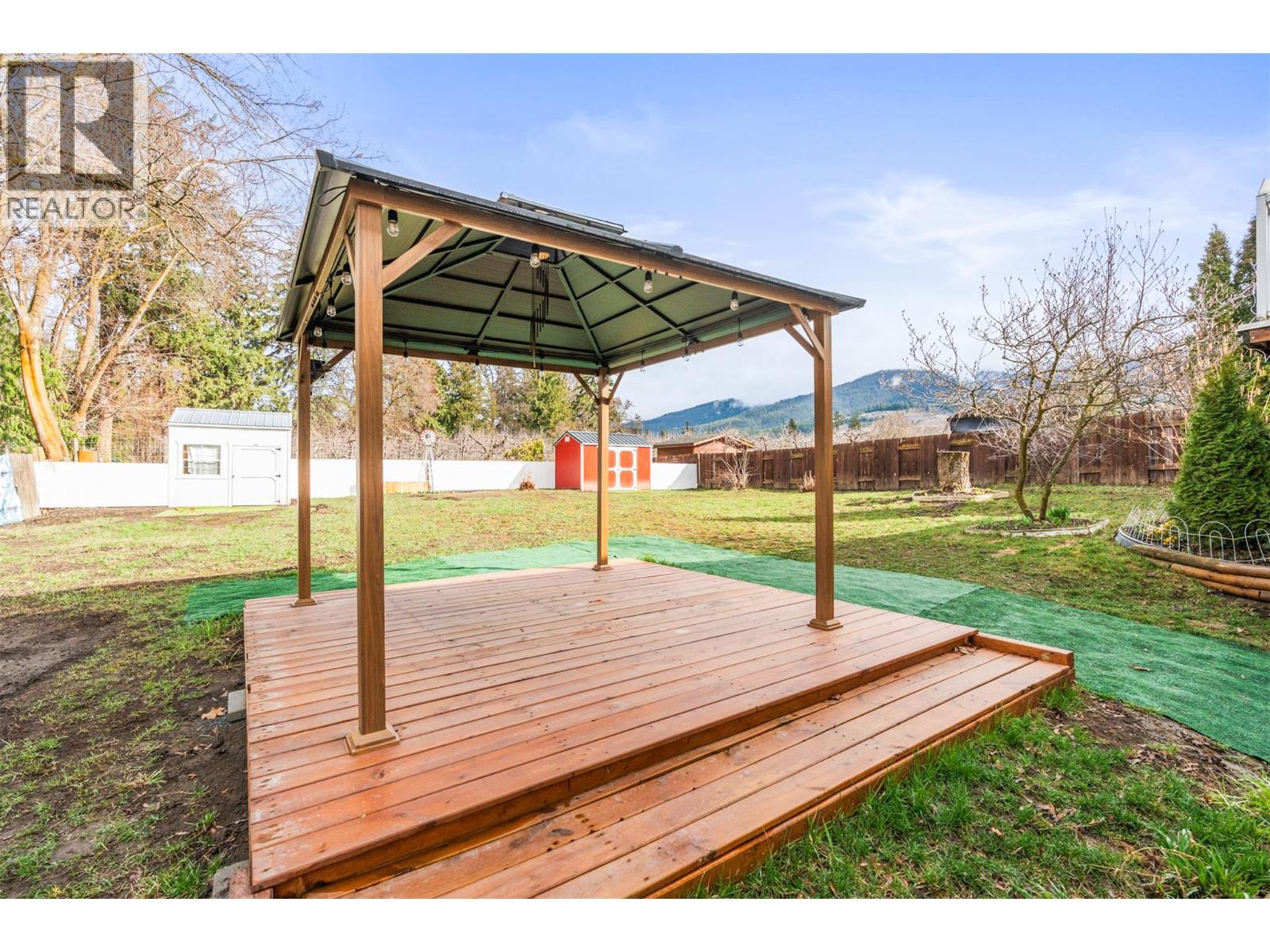 7905 Giles Drive, Coldstream, British Columbia  V1B 1G6 - Photo 32 - 10380564