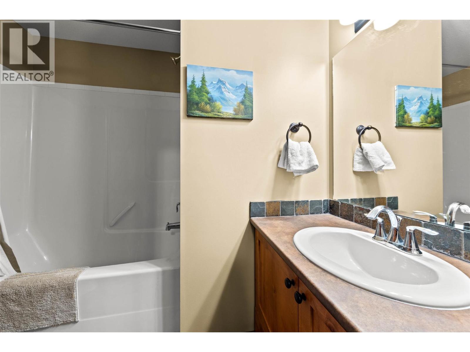 5015 Valley Drive Unit# 35, Sun Peaks, British Columbia  V0E 5N0 - Photo 26 - 10380883