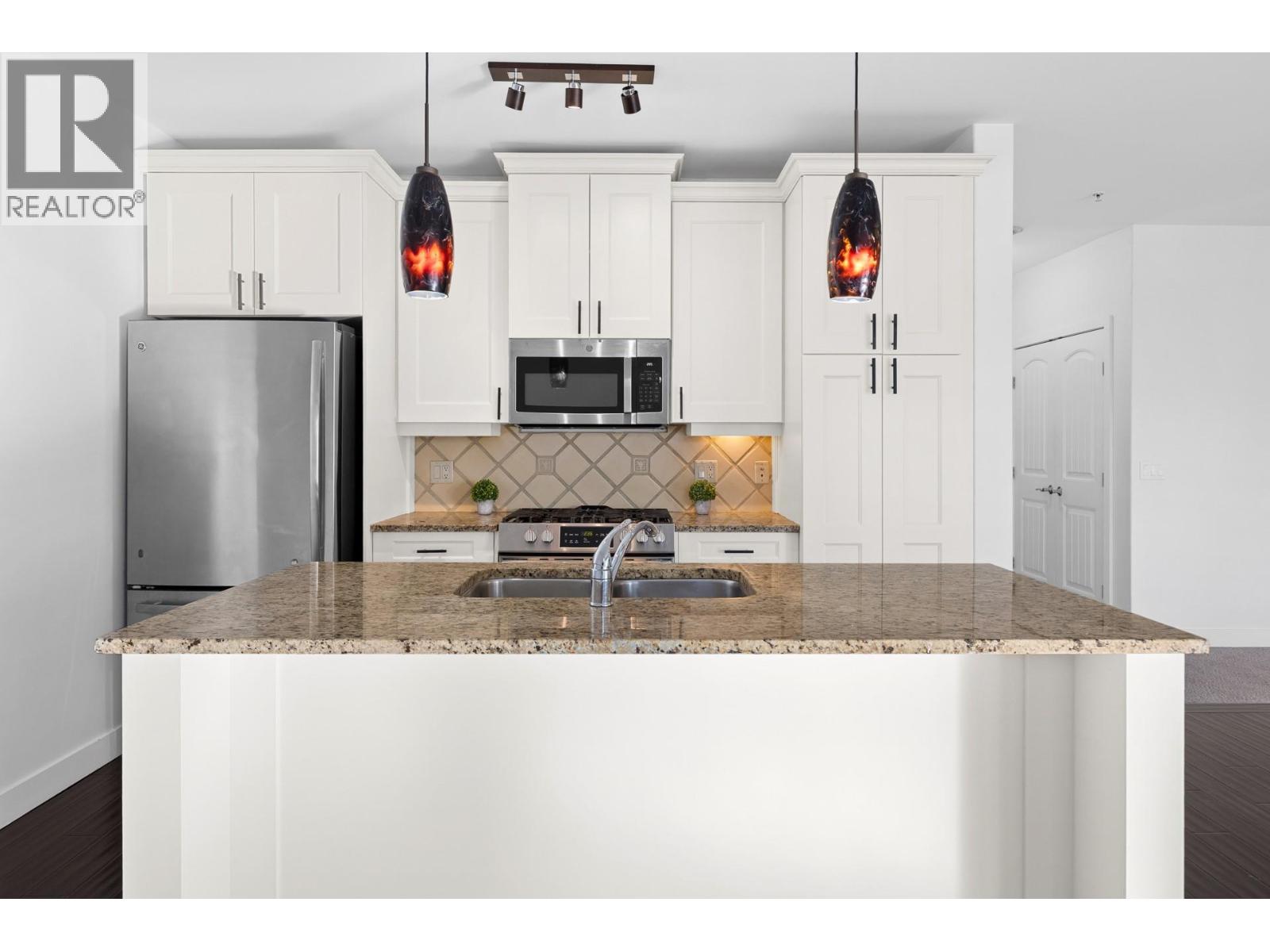 4042 Pritchard Drive N Unit# 2204, West Kelowna, British Columbia  V4T 3E4 - Photo 5 - 10381564