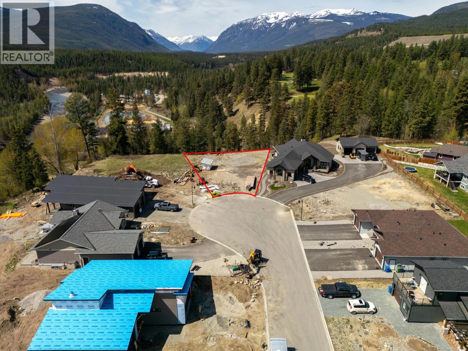 19 Bootleg Gap Close, Kimberley, British Columbia  V1A 3J1 - Photo 2 - 10381278