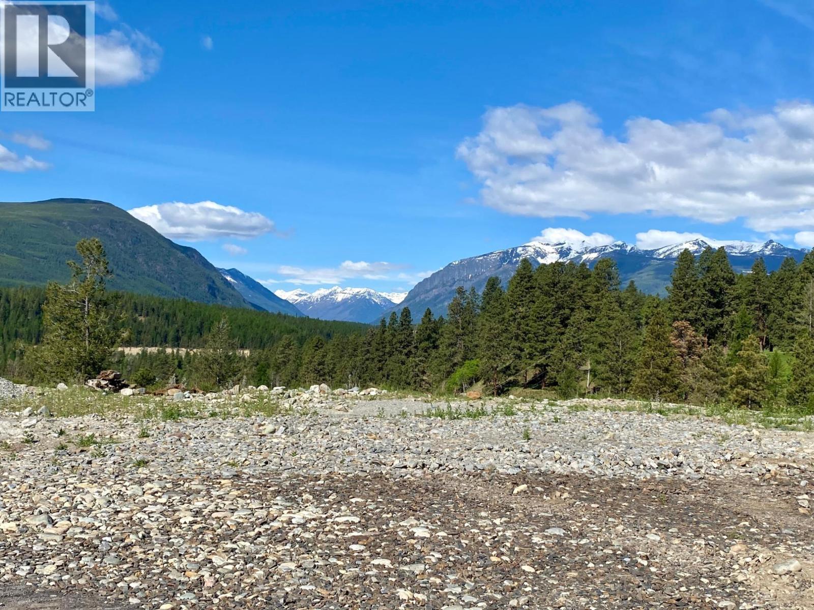 19 Bootleg Gap Close, Kimberley, British Columbia  V1A 3J1 - Photo 5 - 10381278