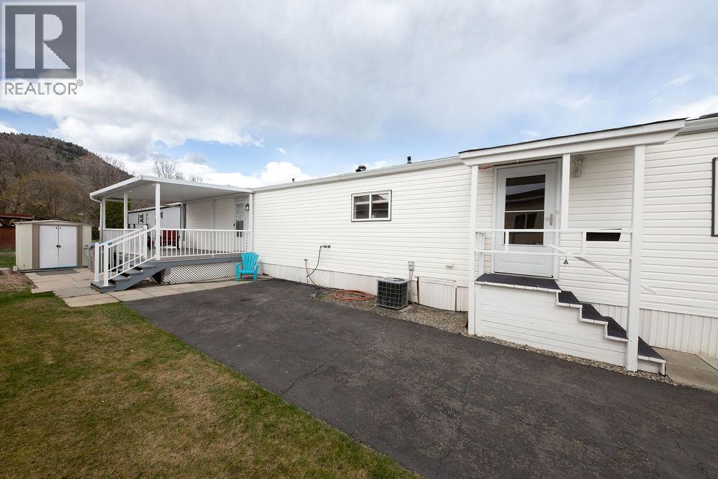 2400 Oakdale Way Unit# 6, Kamloops, British Columbia  V2B 7C4 - Photo 14 - 10381340