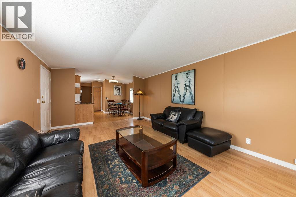 2400 Oakdale Way Unit# 6, Kamloops, British Columbia  V2B 7C4 - Photo 29 - 10381340