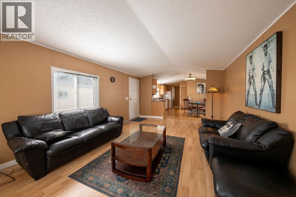 2400 Oakdale Way Unit# 6, Kamloops, British Columbia  V2B 7C4 - Photo 30 - 10381340