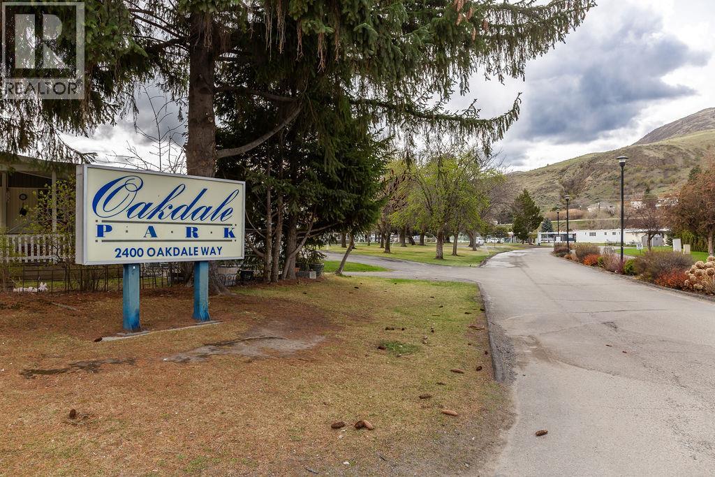 2400 Oakdale Way Unit# 6, Kamloops, British Columbia  V2B 7C4 - Photo 34 - 10381340