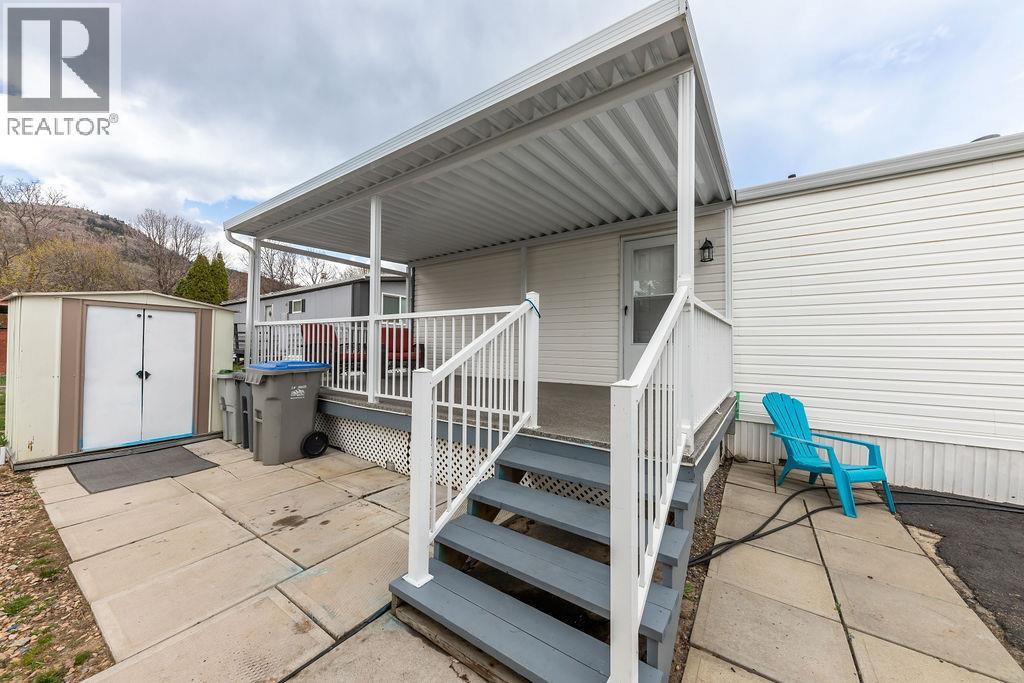 2400 Oakdale Way Unit# 6, Kamloops, British Columbia  V2B 7C4 - Photo 8 - 10381340