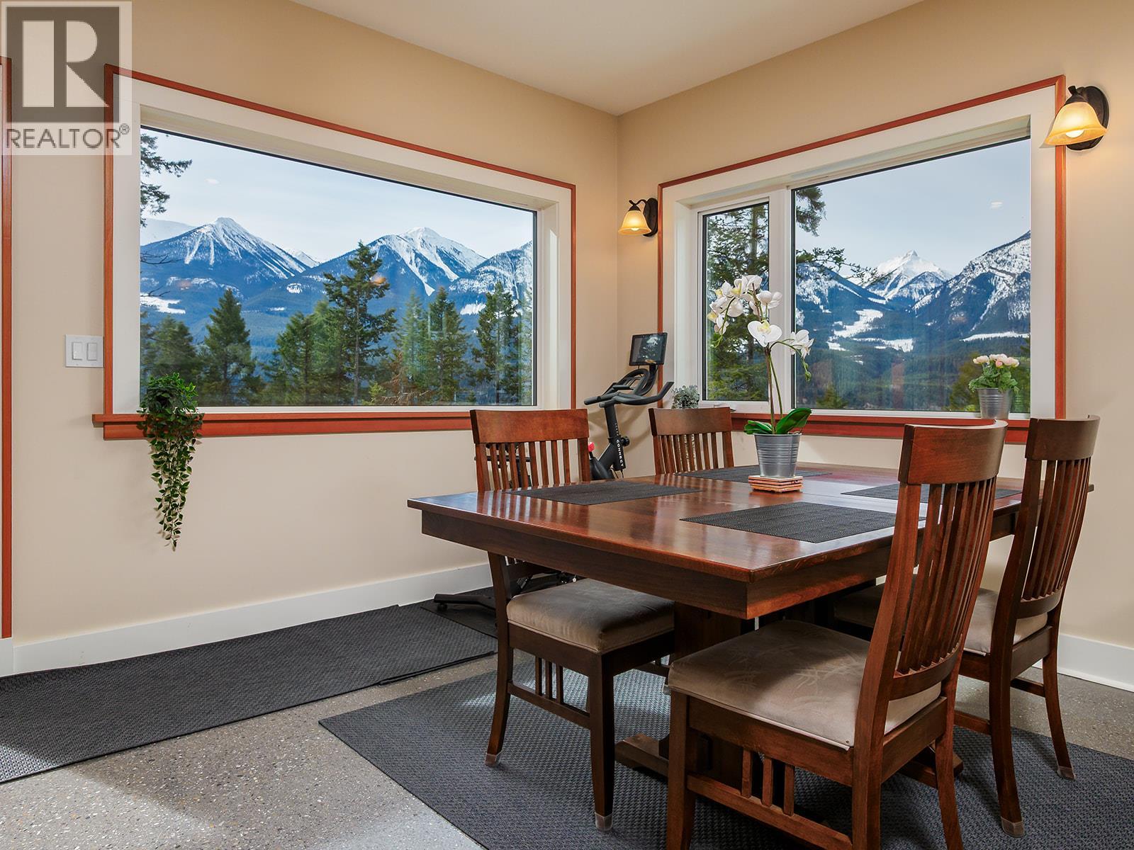 1360 Campbell Road, Golden, British Columbia  V0A 1H7 - Photo 10 - 10381478