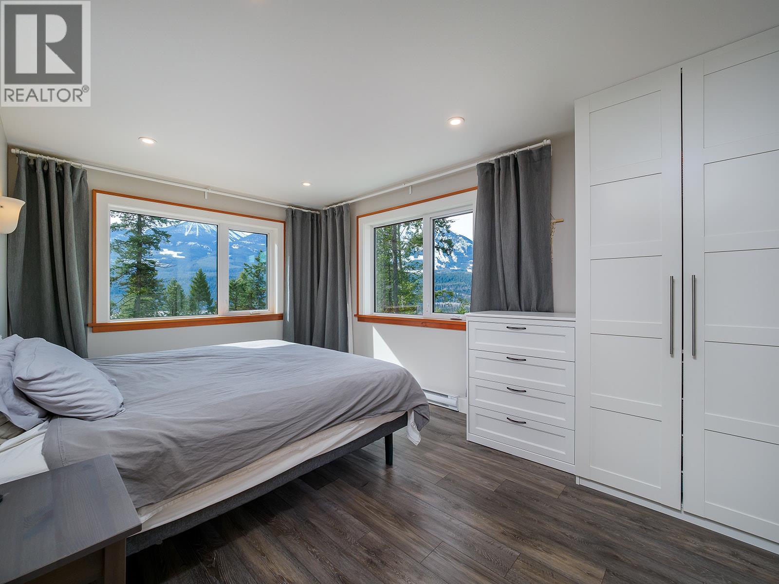 1360 Campbell Road, Golden, British Columbia  V0A 1H7 - Photo 17 - 10381478