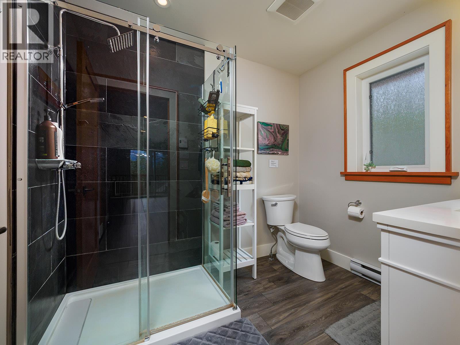 1360 Campbell Road, Golden, British Columbia  V0A 1H7 - Photo 20 - 10381478