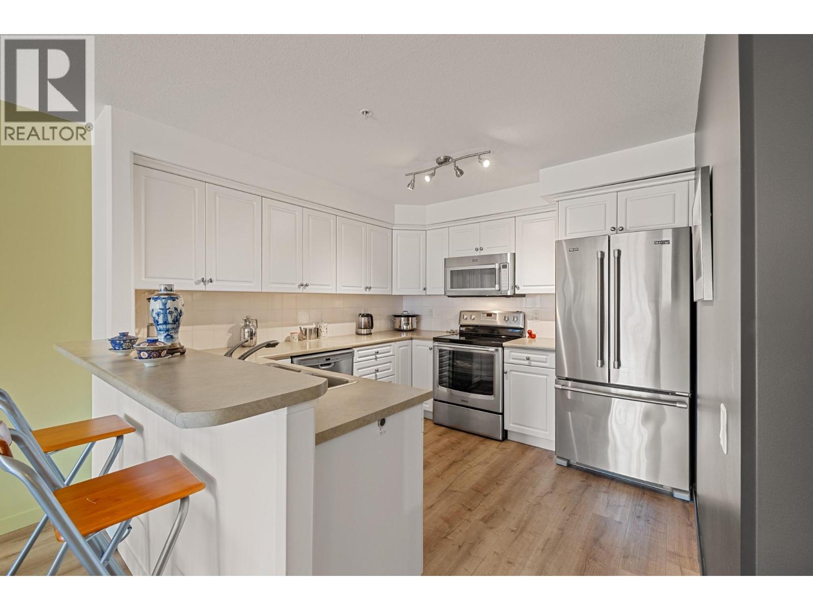 686 Lequime Road Unit# 204, Kelowna, British Columbia  V1W 1A4 - Photo 10 - 10381243