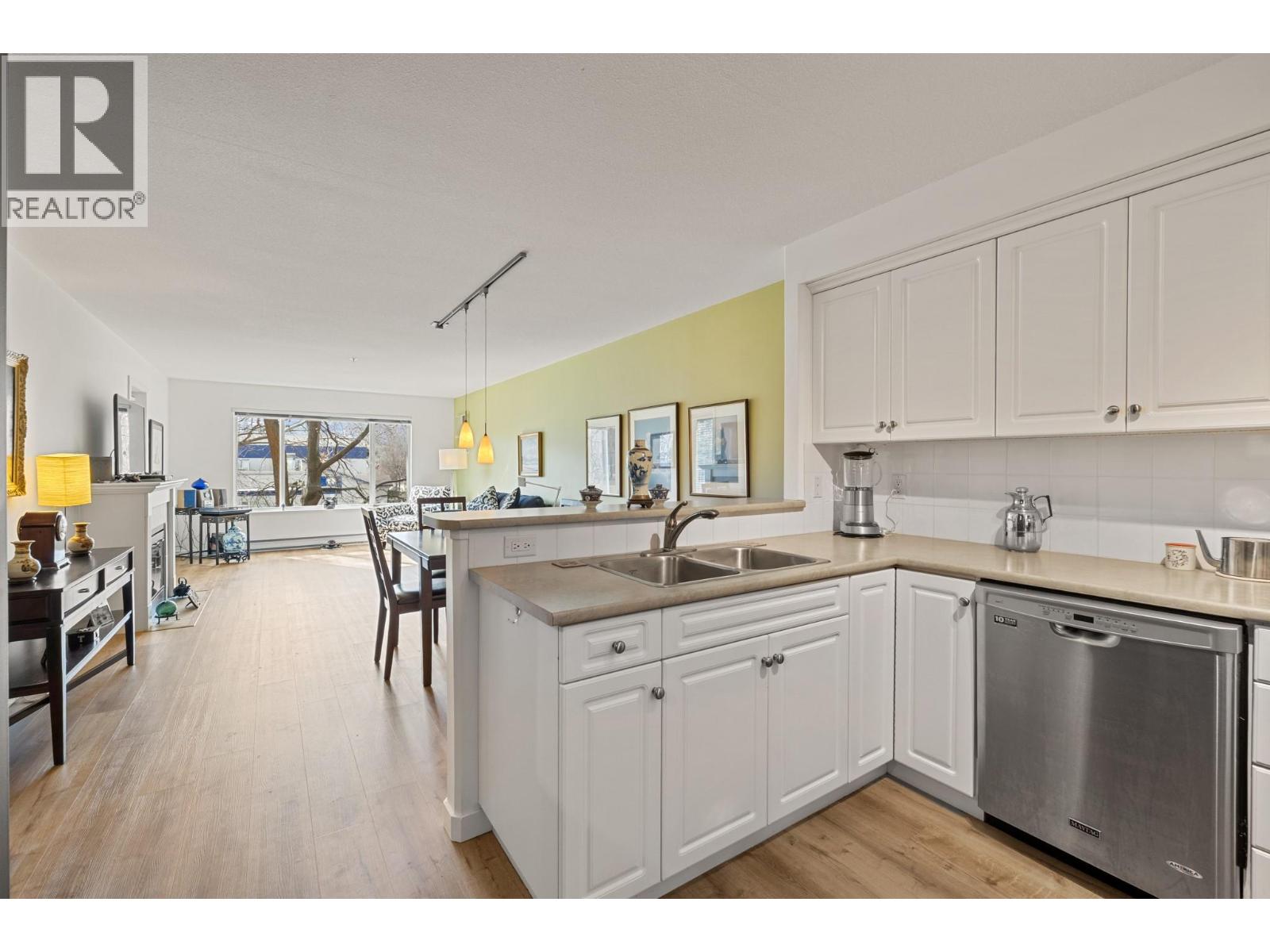 686 Lequime Road Unit# 204, Kelowna, British Columbia  V1W 1A4 - Photo 12 - 10381243