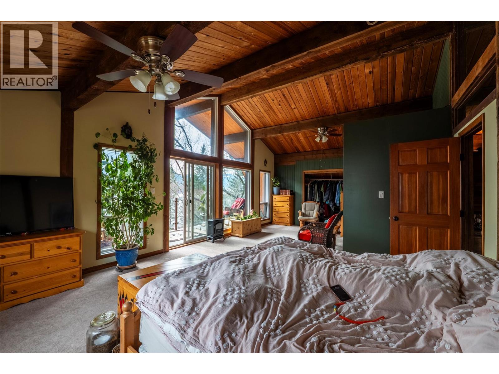 3169 Bainbridge Road, Nelson, British Columbia  V1L 6M7 - Photo 20 - 10381209