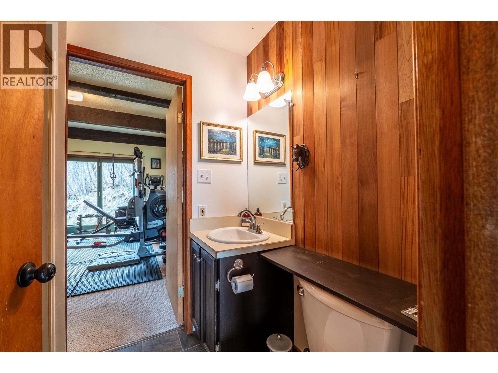 3169 Bainbridge Road, Nelson, British Columbia  V1L 6M7 - Photo 43 - 10381209