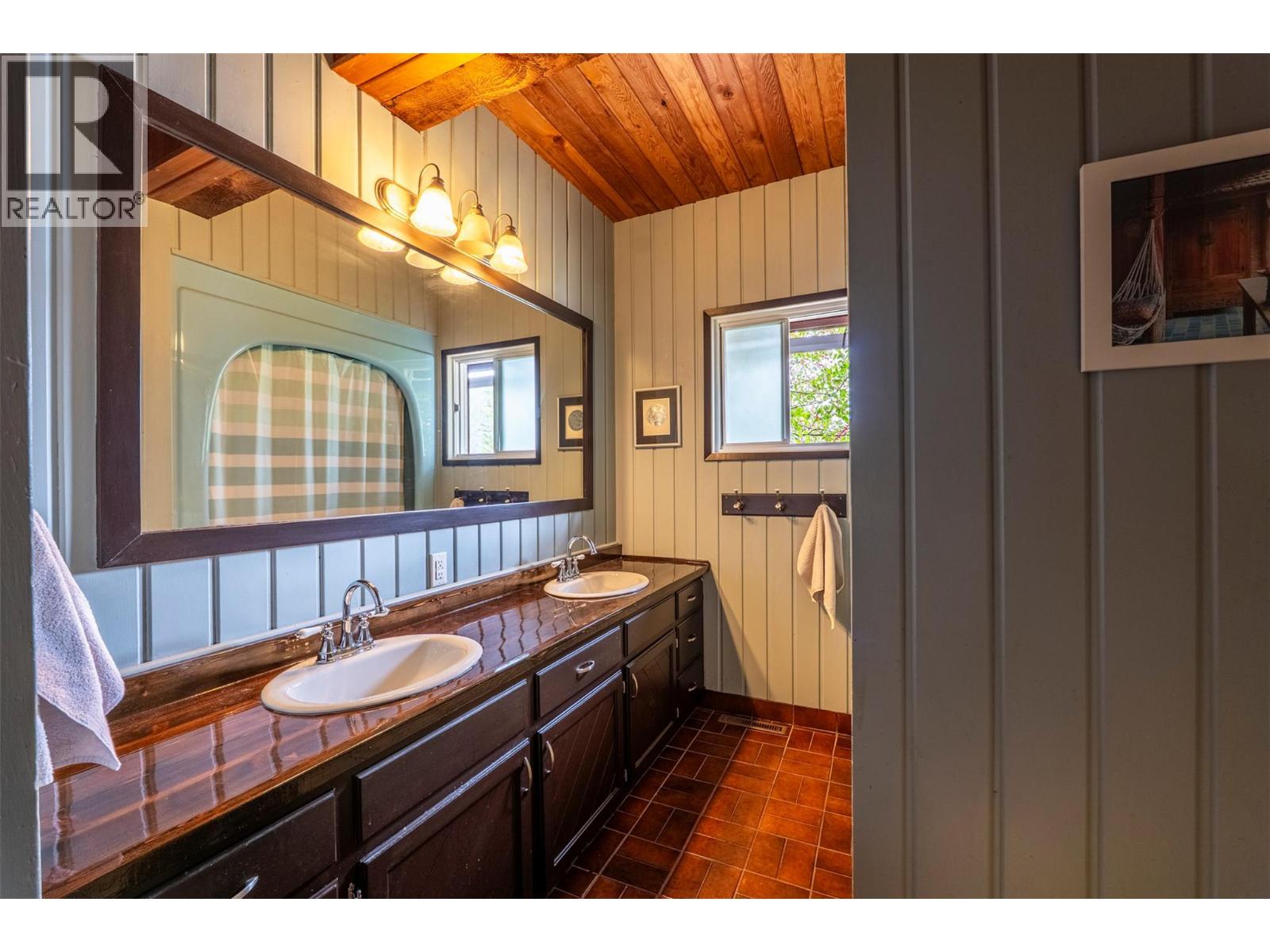 3169 Bainbridge Road, Nelson, British Columbia  V1L 6M7 - Photo 57 - 10381209