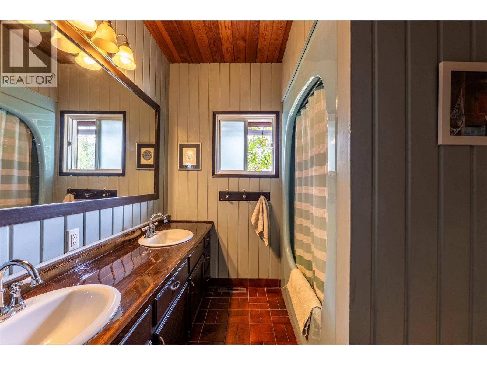 3169 Bainbridge Road, Nelson, British Columbia  V1L 6M7 - Photo 58 - 10381209