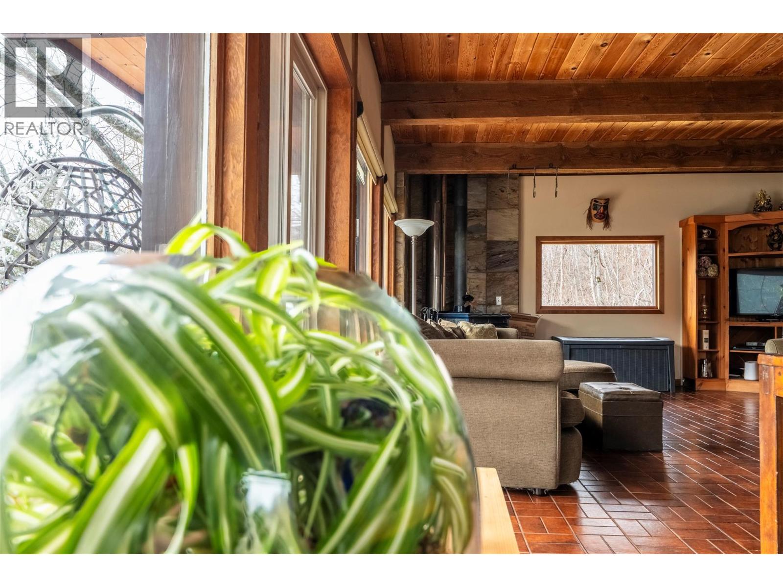 3169 Bainbridge Road, Nelson, British Columbia  V1L 6M7 - Photo 67 - 10381209