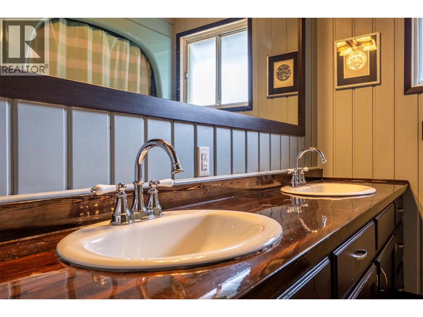 3169 Bainbridge Road, Nelson, British Columbia  V1L 6M7 - Photo 69 - 10381209