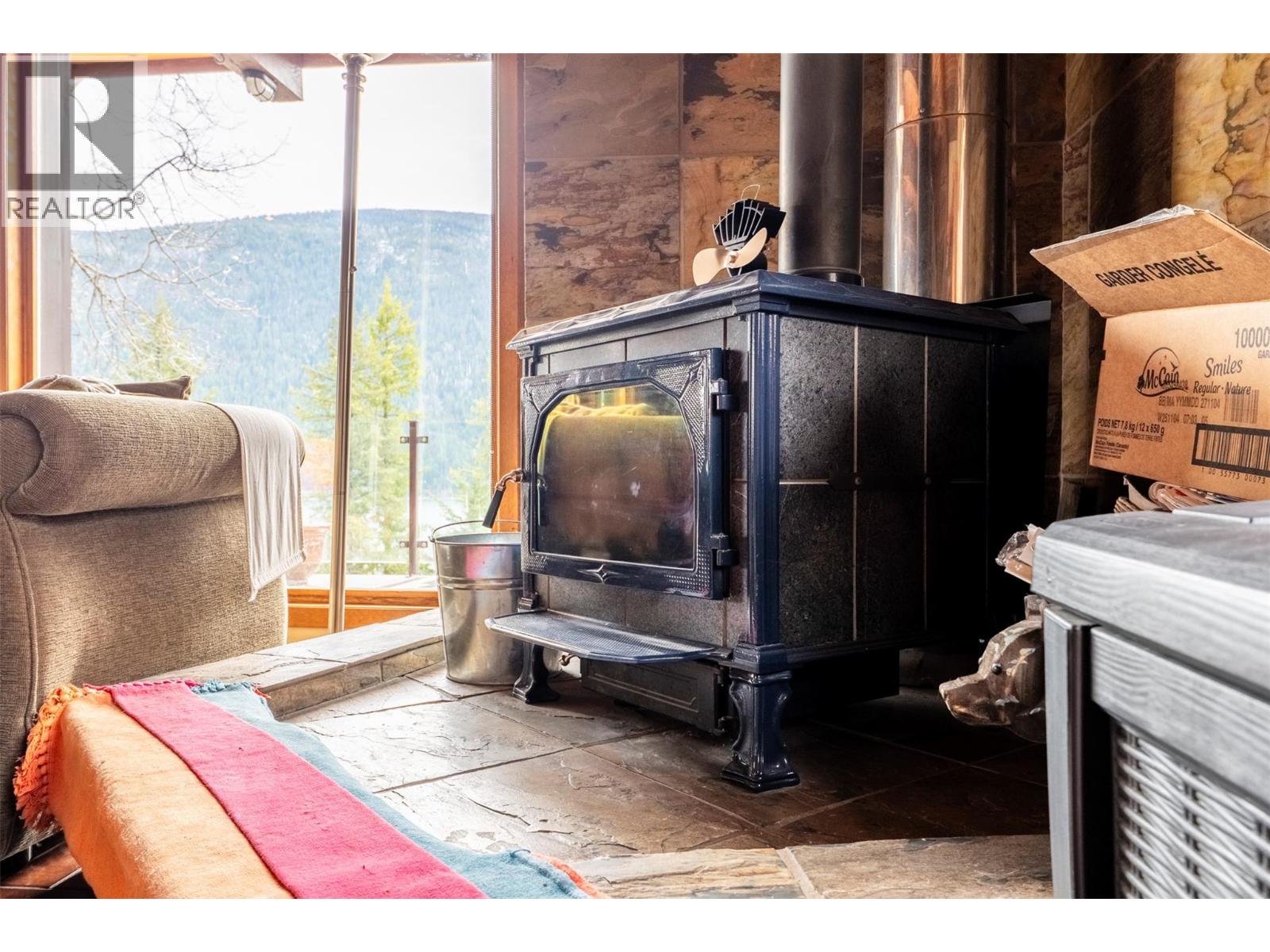 3169 Bainbridge Road, Nelson, British Columbia  V1L 6M7 - Photo 70 - 10381209