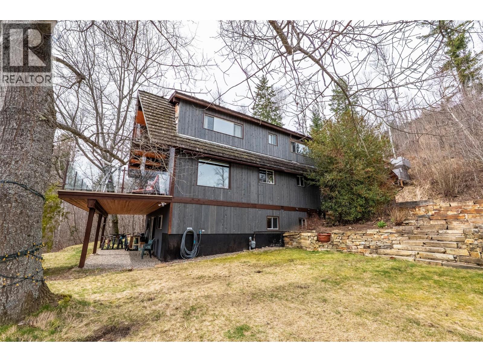 3169 Bainbridge Road, Nelson, British Columbia  V1L 6M7 - Photo 78 - 10381209