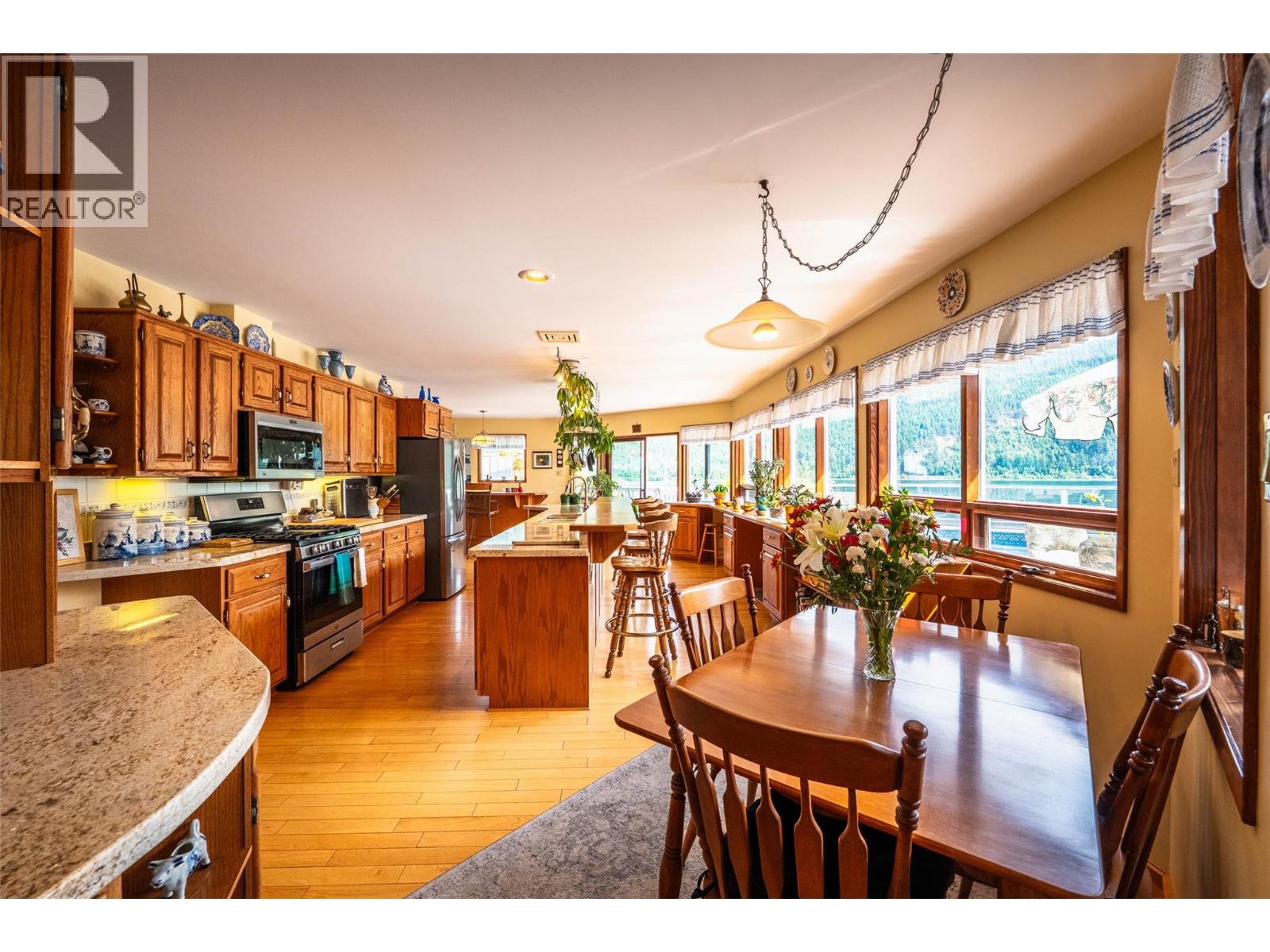 1896 3a Highway, Nelson, British Columbia  V1L 6K1 - Photo 23 - 10381201