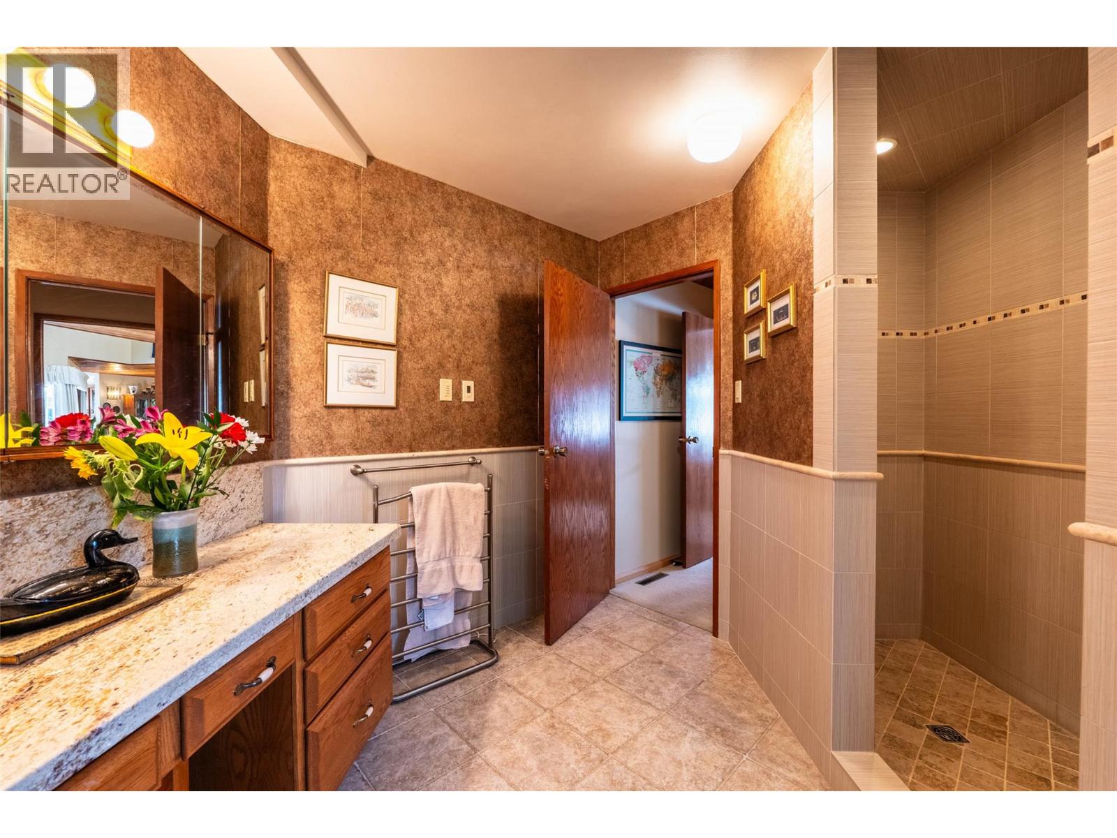 1896 3a Highway, Nelson, British Columbia  V1L 6K1 - Photo 36 - 10381201