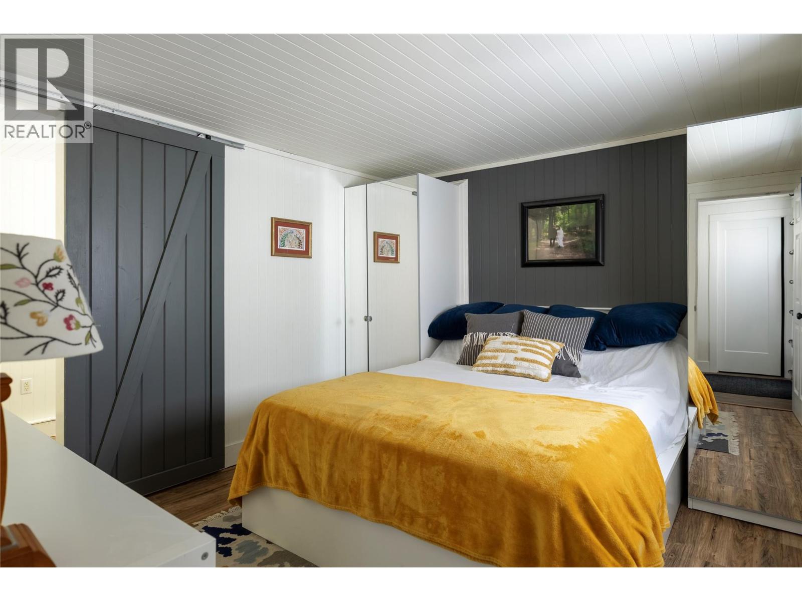 6740 Highway 97a Highway, Grindrod, British Columbia  V0E 1Y0 - Photo 27 - 10381515