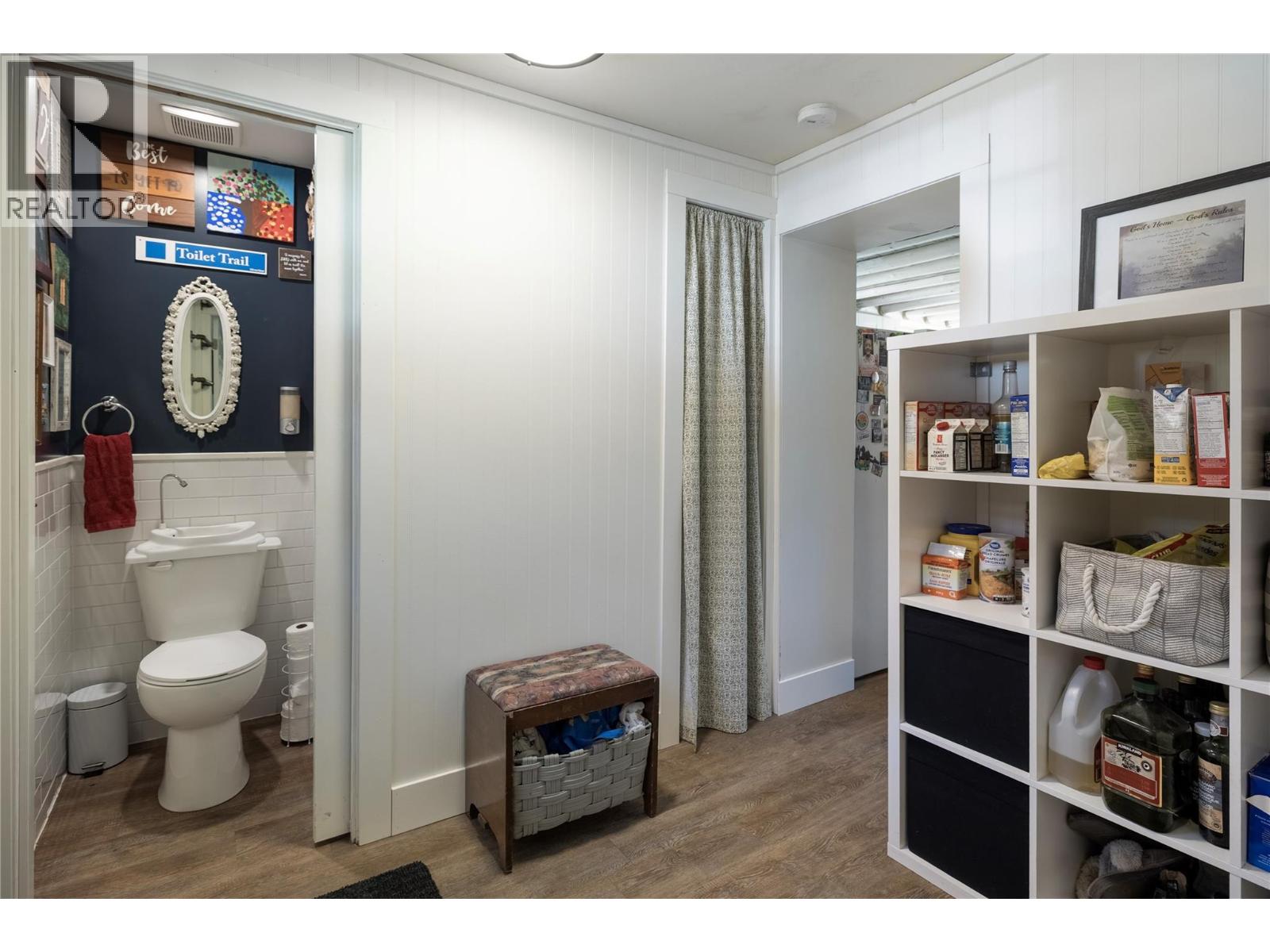 6740 Highway 97a Highway, Grindrod, British Columbia  V0E 1Y0 - Photo 28 - 10381515