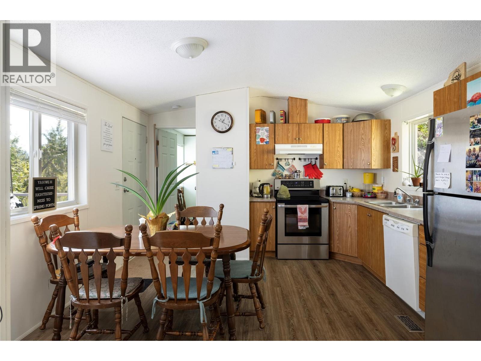 6740 Highway 97a Highway, Grindrod, British Columbia  V0E 1Y0 - Photo 43 - 10381515