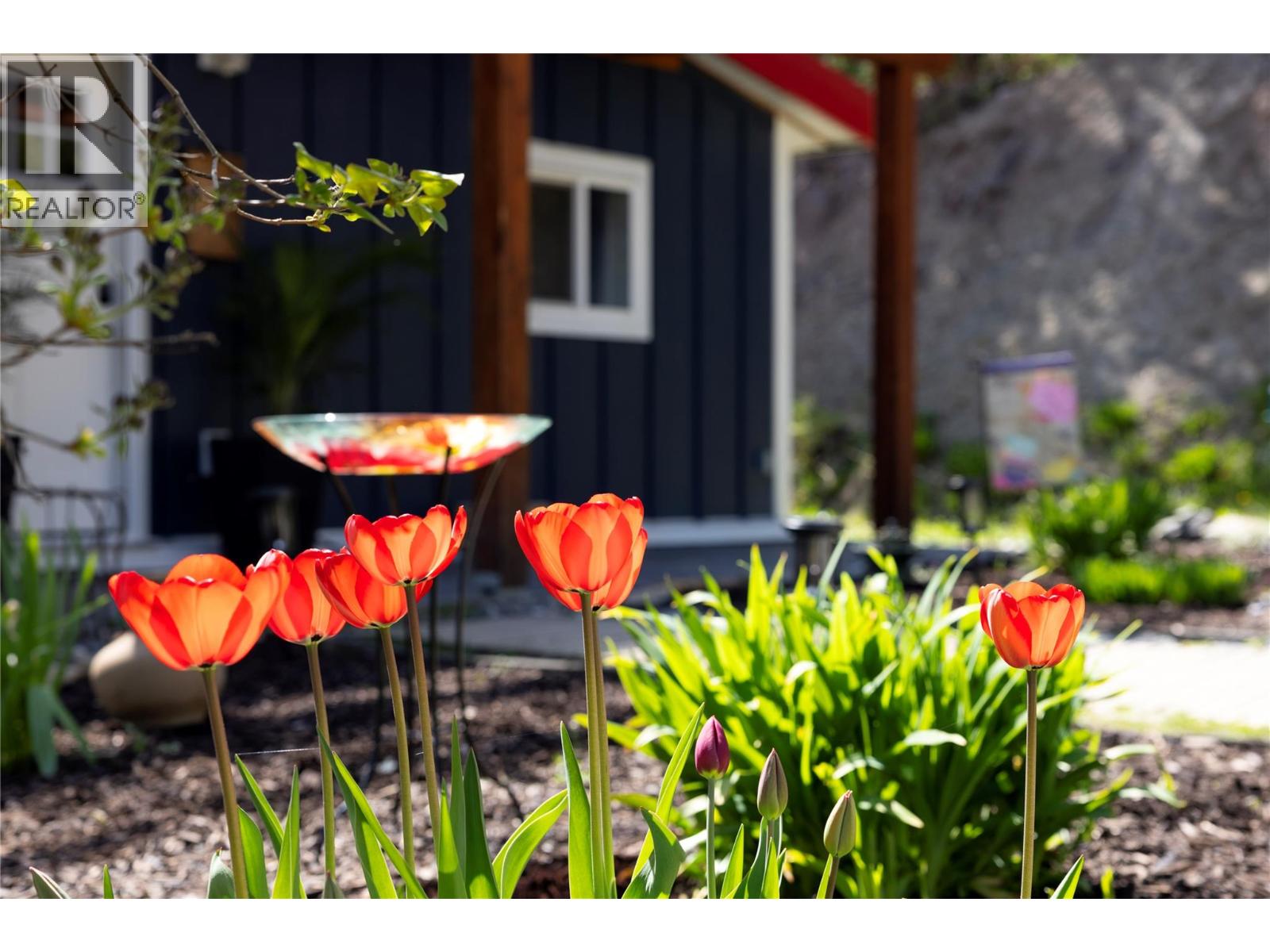 6740 Highway 97a Highway, Grindrod, British Columbia  V0E 1Y0 - Photo 56 - 10381515