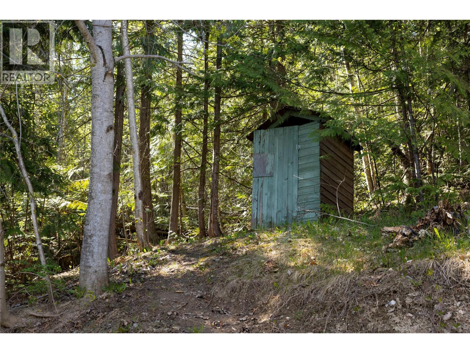 6740 Highway 97a Highway, Grindrod, British Columbia  V0E 1Y0 - Photo 60 - 10381515