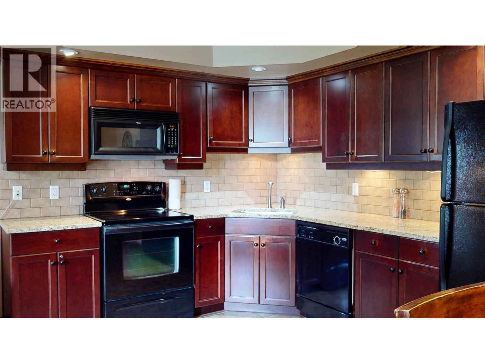 500 Bighorn Boulevard Unit# 513, Radium Hot Springs, British Columbia  V0A 1M0 - Photo 17 - 10380962