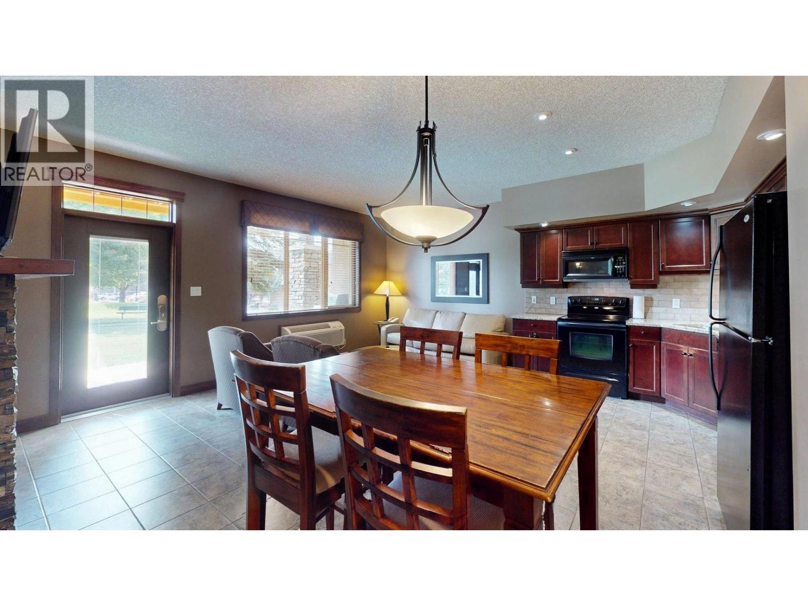 500 Bighorn Boulevard Unit# 513, Radium Hot Springs, British Columbia  V0A 1M0 - Photo 5 - 10380962