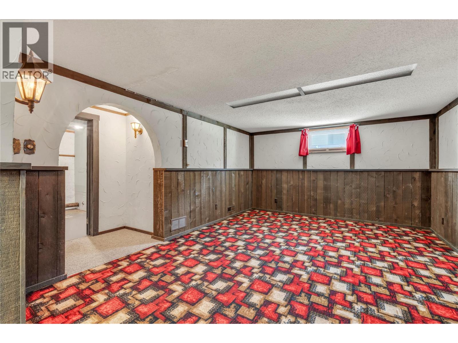 250 Bennett Avenue, Penticton, British Columbia  V2A 2P5 - Photo 23 - 10381301