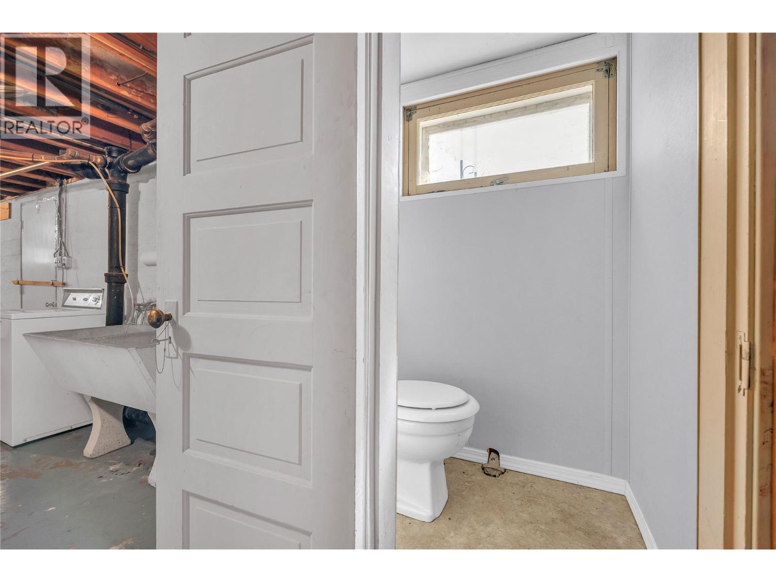 250 Bennett Avenue, Penticton, British Columbia  V2A 2P5 - Photo 28 - 10381301