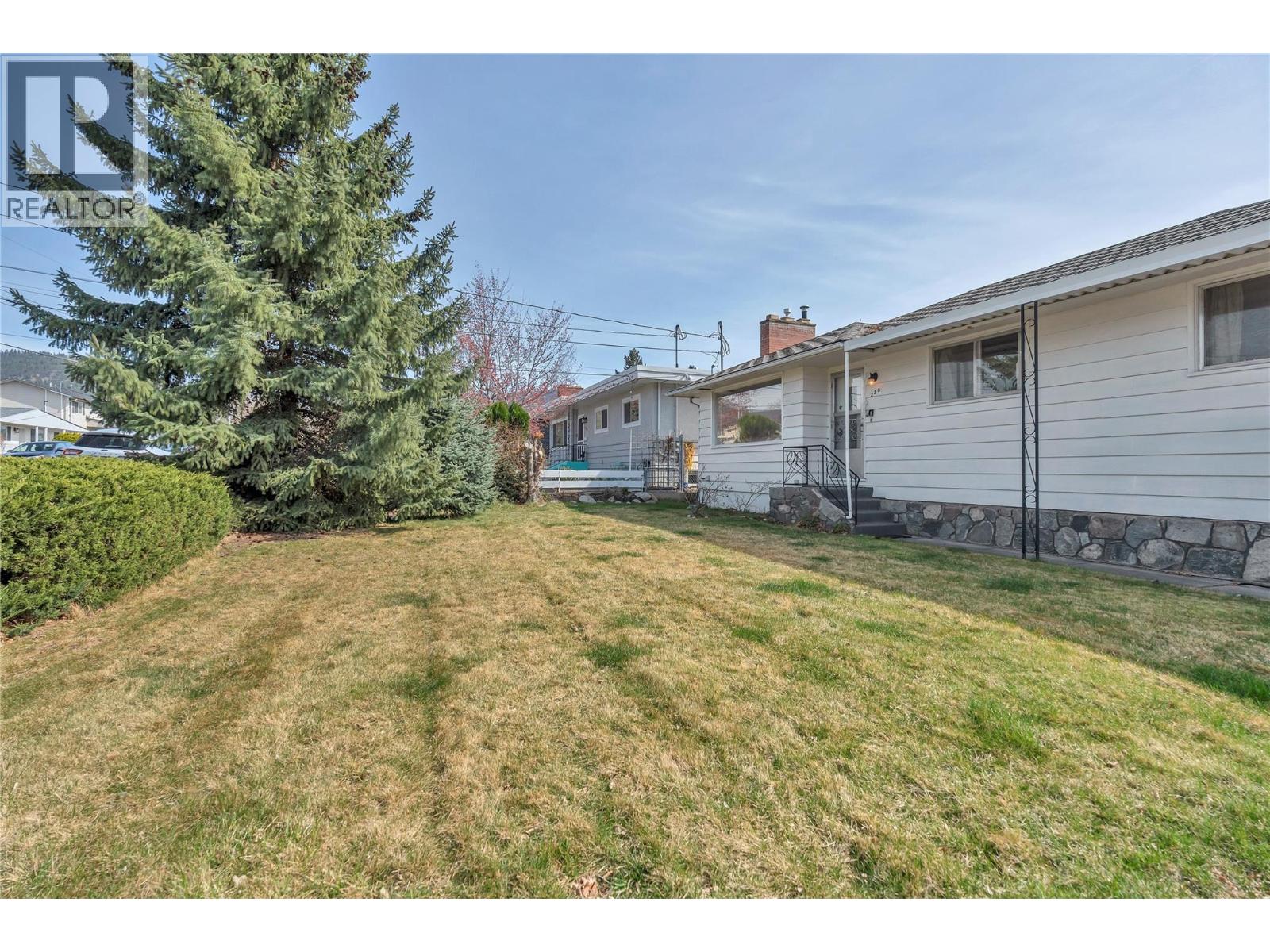 250 Bennett Avenue, Penticton, British Columbia  V2A 2P5 - Photo 43 - 10381301