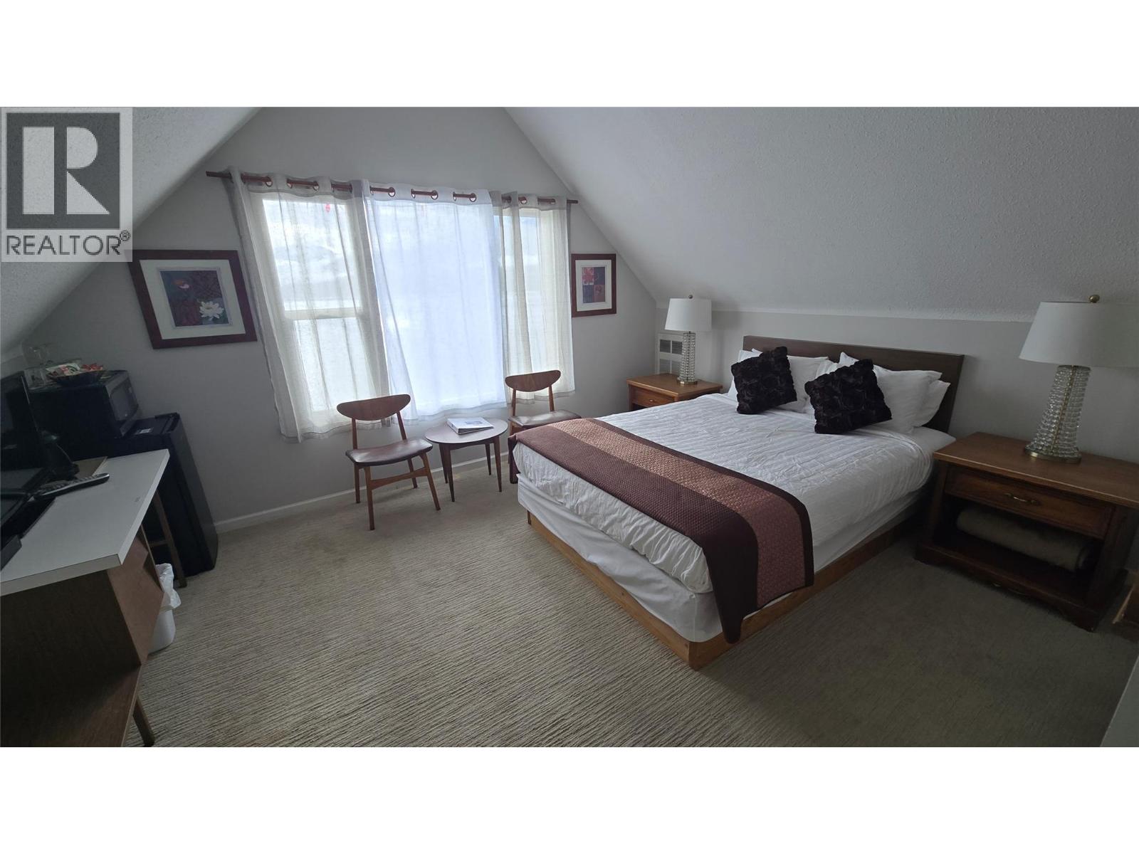 96 4 Avenue Sw, Nakusp, British Columbia  V0G 1R0 - Photo 15 - 10380075