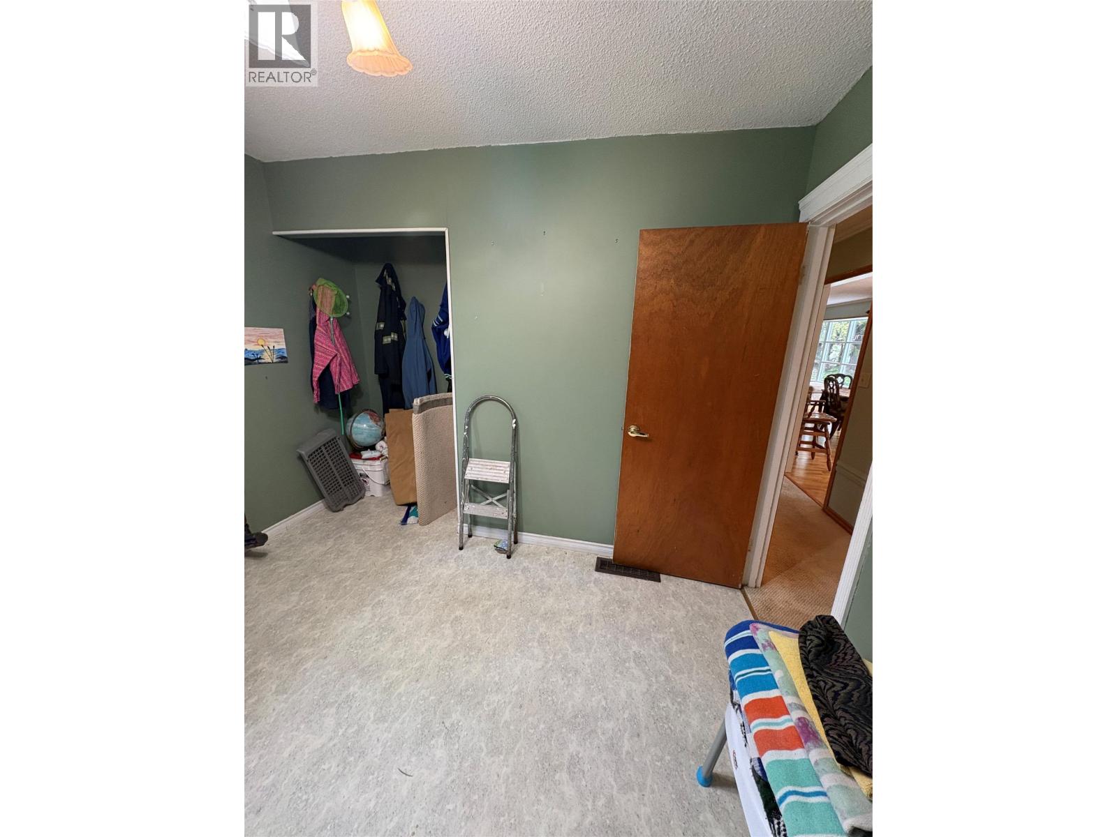 8764 Holding Road, Adams Lake, British Columbia  V0E 1M2 - Photo 12 - 10381223