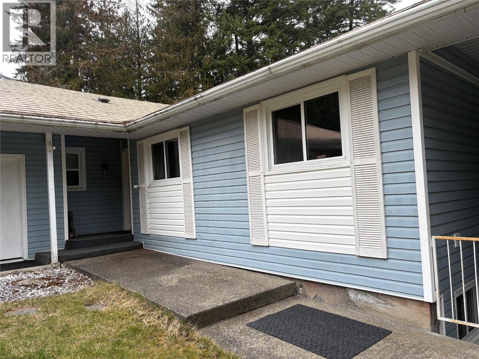 8764 Holding Road, Adams Lake, British Columbia  V0E 1M2 - Photo 31 - 10381223