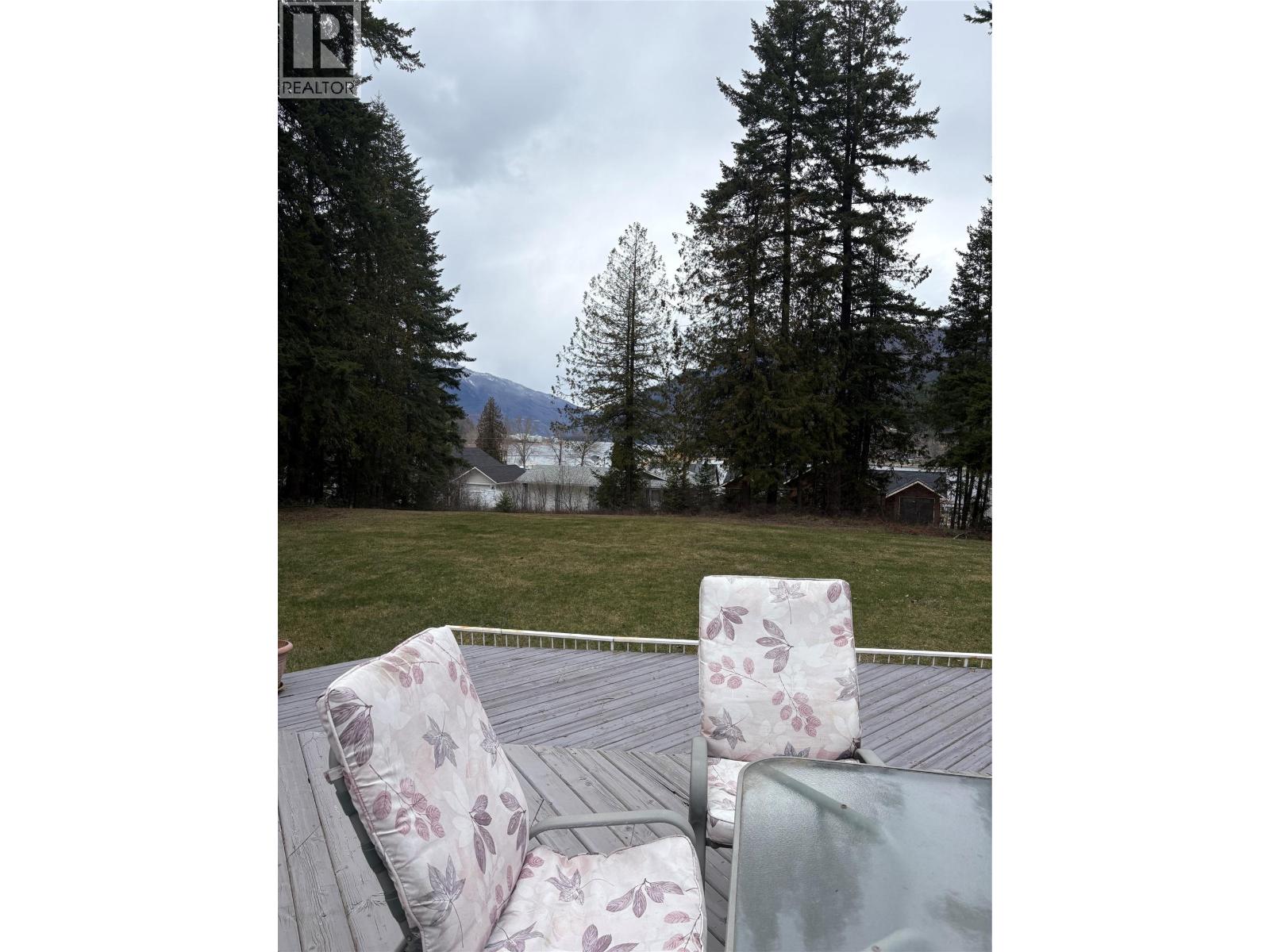 8764 Holding Road, Adams Lake, British Columbia  V0E 1M2 - Photo 34 - 10381223