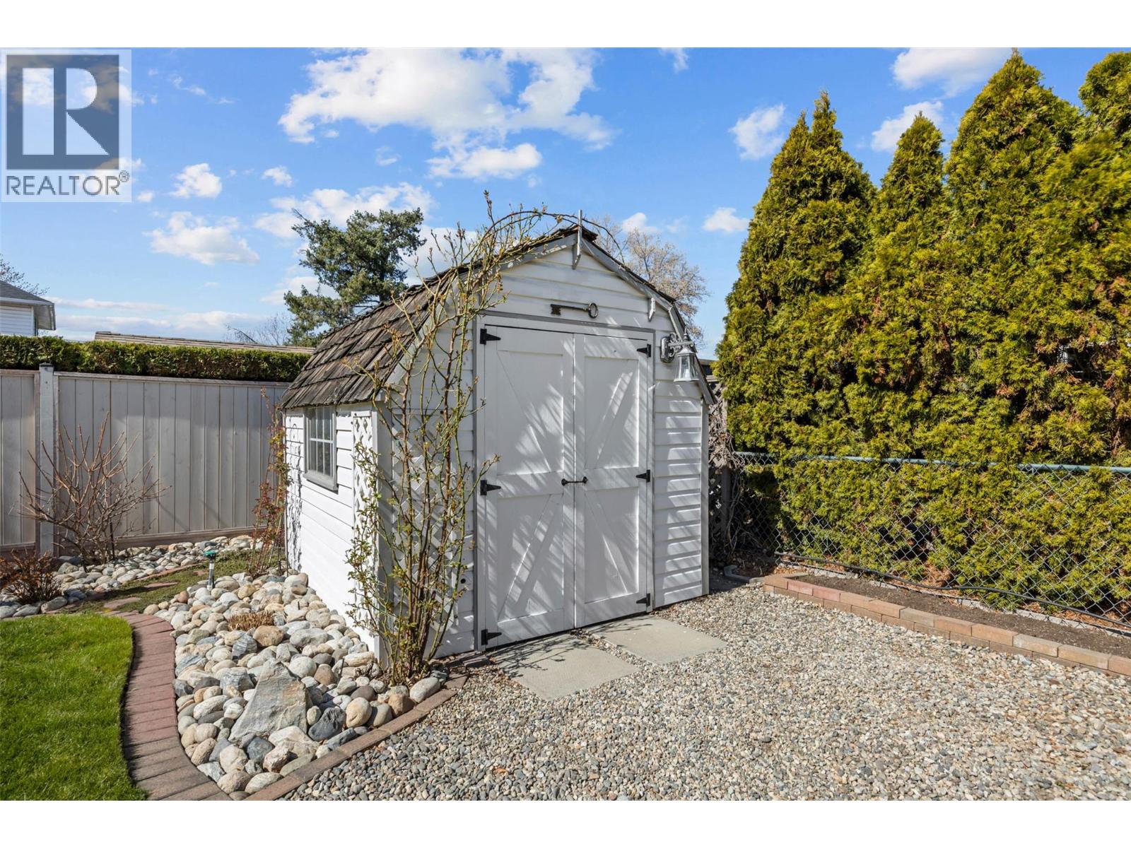 1384 Nelson Place, Kelowna, British Columbia  V1Y 9H4 - Photo 34 - 10381152